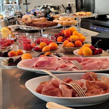 Bell 3* בלריה-איגאה מרינה