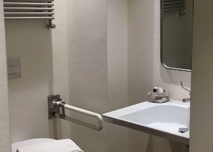 Hotell Bell 3*