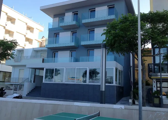 Bell Hotell 3*