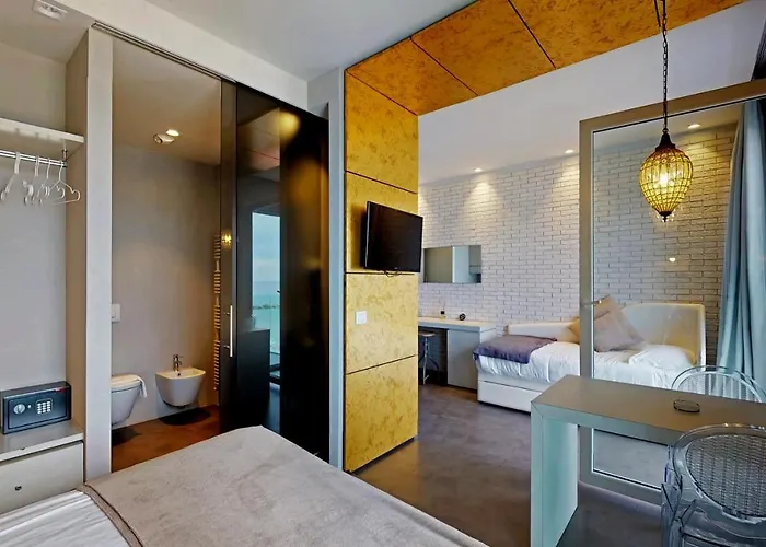 Bell Hotell 3*