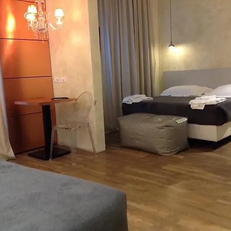 Bell Hotel 3*