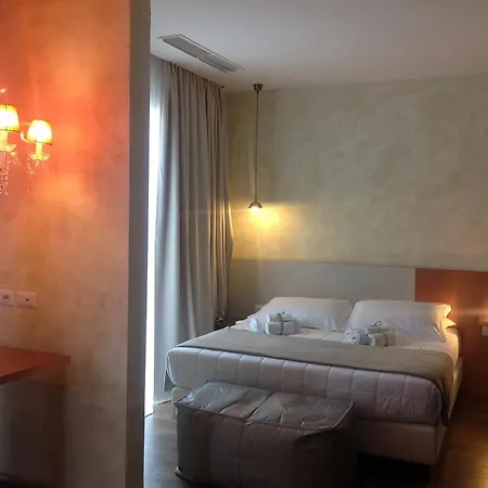 Bell Hotell 3*